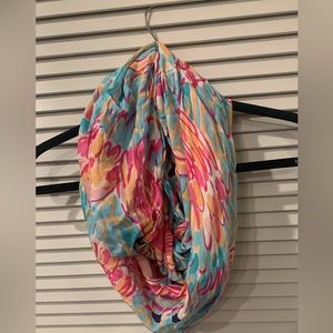 Lilly Pulitzer Riley Scarf Peel and Eat